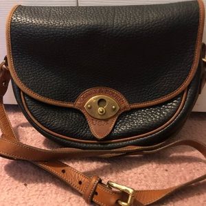 Vintage Dooney & Bourke USA crossbody bag